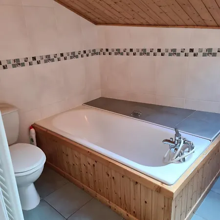 Beautiful Views Good Location Easy Access * מורזין
